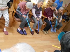  �g�t�����A�N���X�}�X�Y�N��