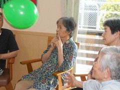  ���[�A�����X��A���a������